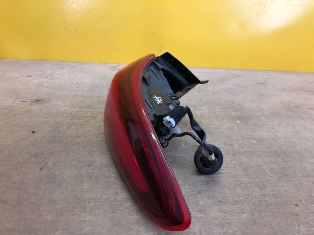 92402-J9000 | Фонарь наружный прав. HYUNDAI KONA OS 17-23 - Фото 8