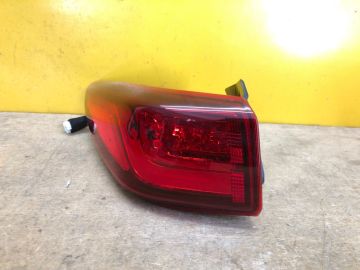 Фонарь наружный лев. HYUNDAI KONA OS 17-23