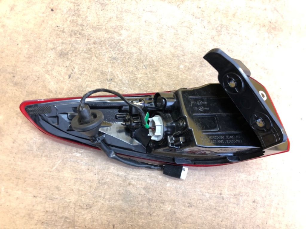 92402-J9100 | Ліхтар зовнішній HYUNDAI KONA OS 17-23 - Фото 6