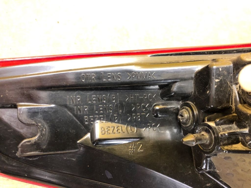 92402-J9000 | Ліхтар зовнішній прав. HYUNDAI KONA OS 17-23 - Фото 10