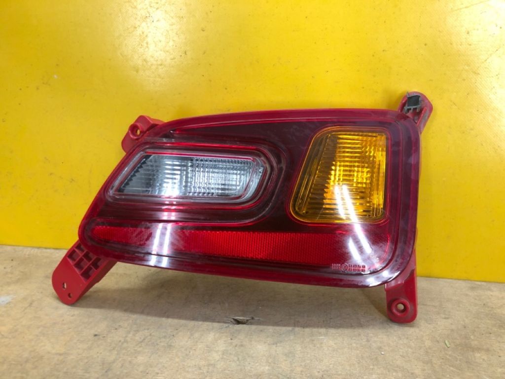 92406-J9000 | Ліхтар зовнішній прав. HYUNDAI KONA OS 17-23