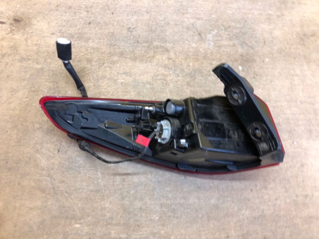 92402-J9510 | Фонарь наружный прав. HYUNDAI KONA OS 17-23 - Фото 6