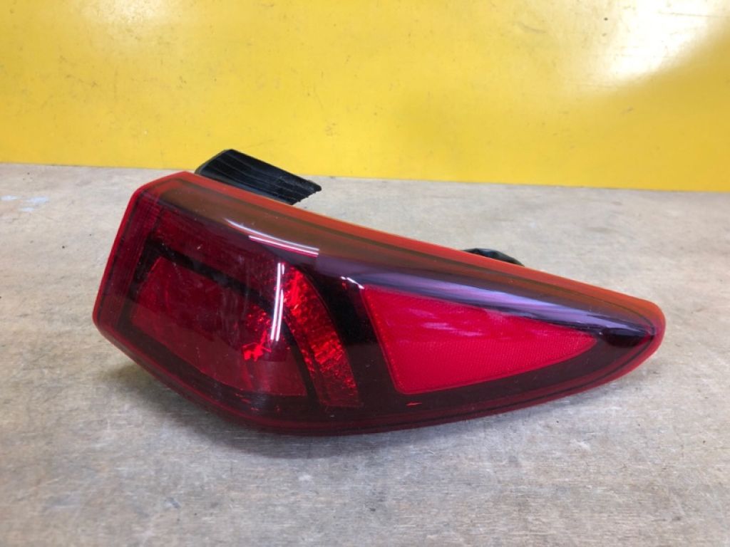 92402-J9510 | Ліхтар зовнішній прав. HYUNDAI KONA OS 17-23 - Фото 3