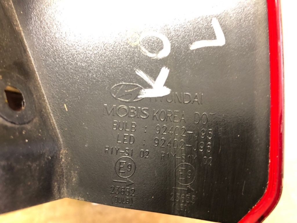 92402-J9510 | Ліхтар зовнішній прав. HYUNDAI KONA OS 17-23 - Фото 10