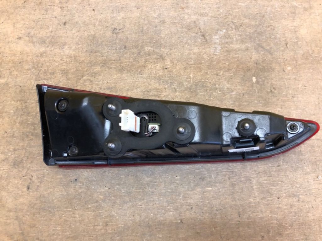 92404-J9100 | Ліхтар внутрішній прав. HYUNDAI KONA OS 17-23 - Фото 7