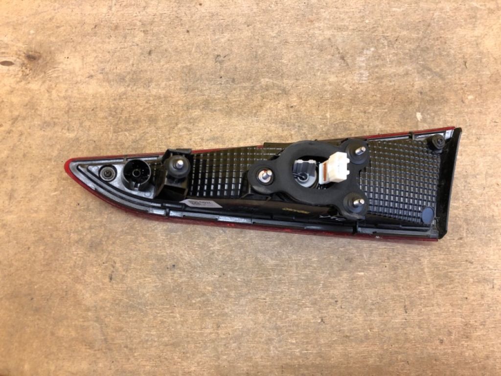 92403-J9000 | Фонарь внутренний лев. HYUNDAI KONA OS 17-23 - Фото 5