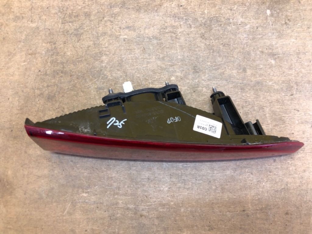 92404-J9000 | Ліхтар внутрішній прав. HYUNDAI KONA OS 17-23 - Фото 4