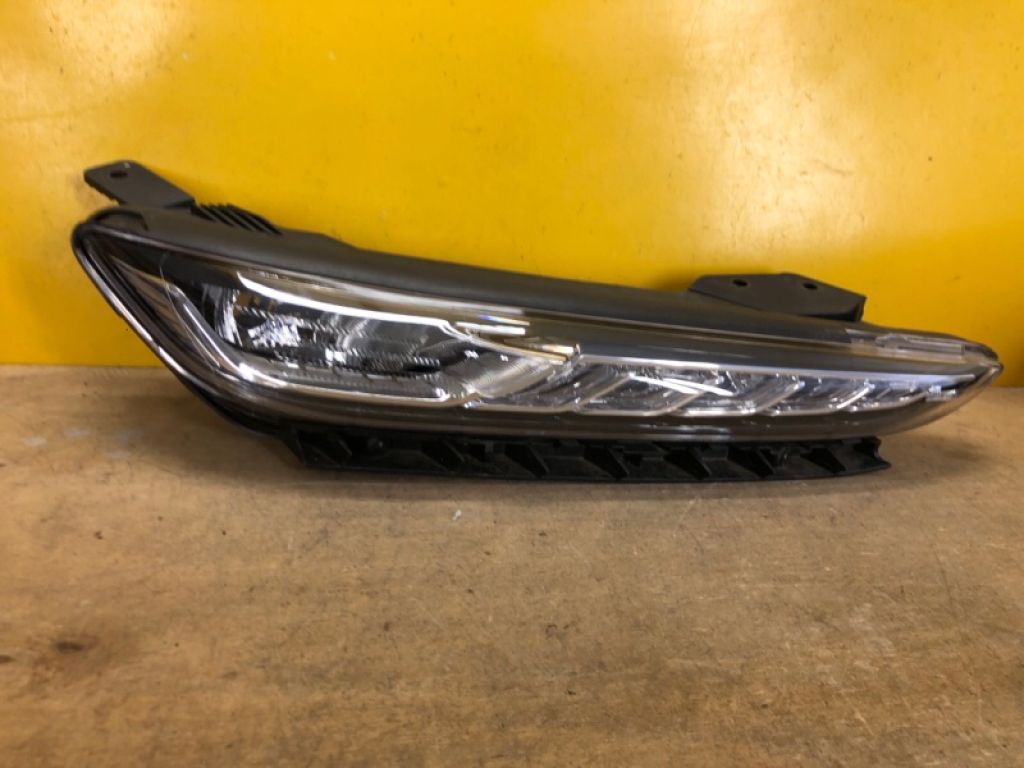 92208-J9000 | Дневной ходовой огонь прав. HYUNDAI KONA OS 17-23 - Фото 3