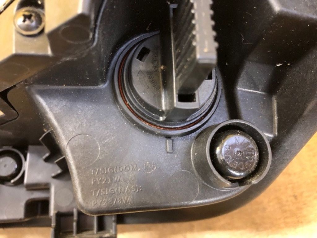 92208-J9000 | Дневной ходовой огонь прав. HYUNDAI KONA OS 17-23 - Фото 11