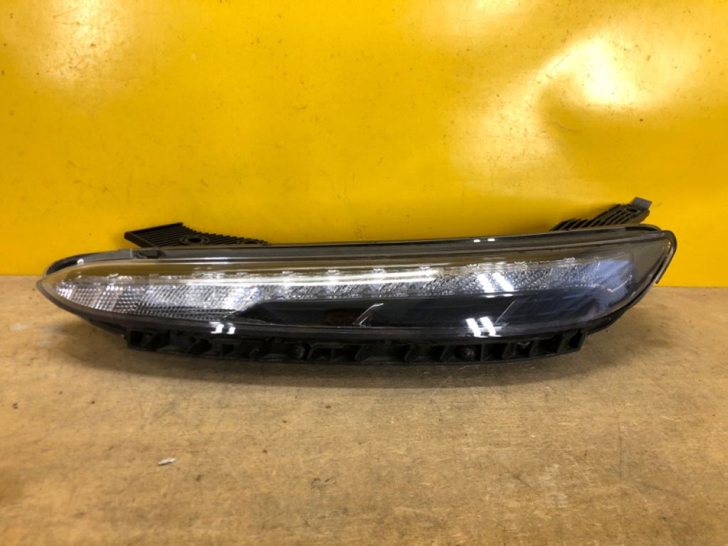 92207-J9500 | Денний ходовий вогонь лів. HYUNDAI KONA OS 17-23