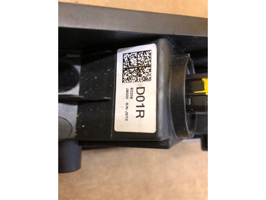 92208-J9000 | Денний ходовий вогонь прав. HYUNDAI KONA OS 17-23 - Фото 12