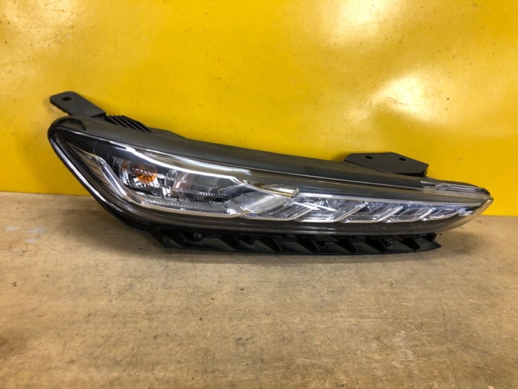 92208-J9000 | Денний ходовий вогонь прав. HYUNDAI KONA OS 17-23 - Фото 3