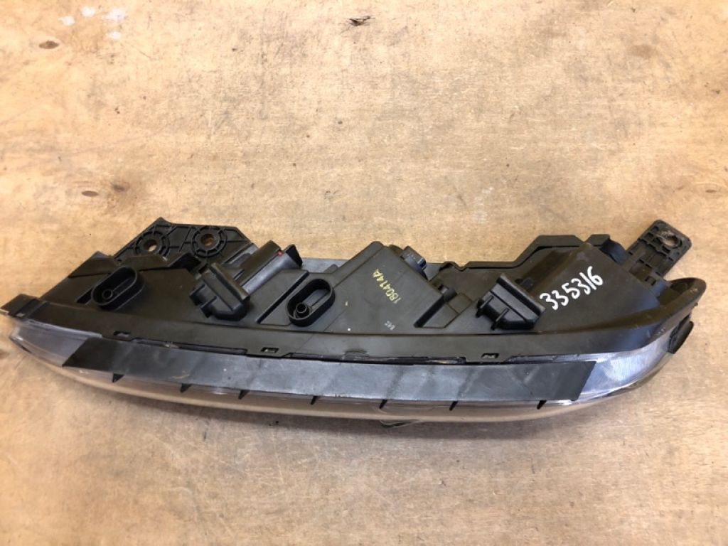 92208-J9000 | Денний ходовий вогонь прав. HYUNDAI KONA OS 17-23 - Фото 8