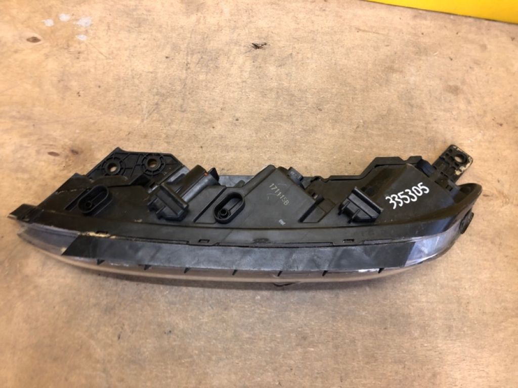 92208-J9000 | Денний ходовий вогонь прав. HYUNDAI KONA OS 17-23 - Фото 8