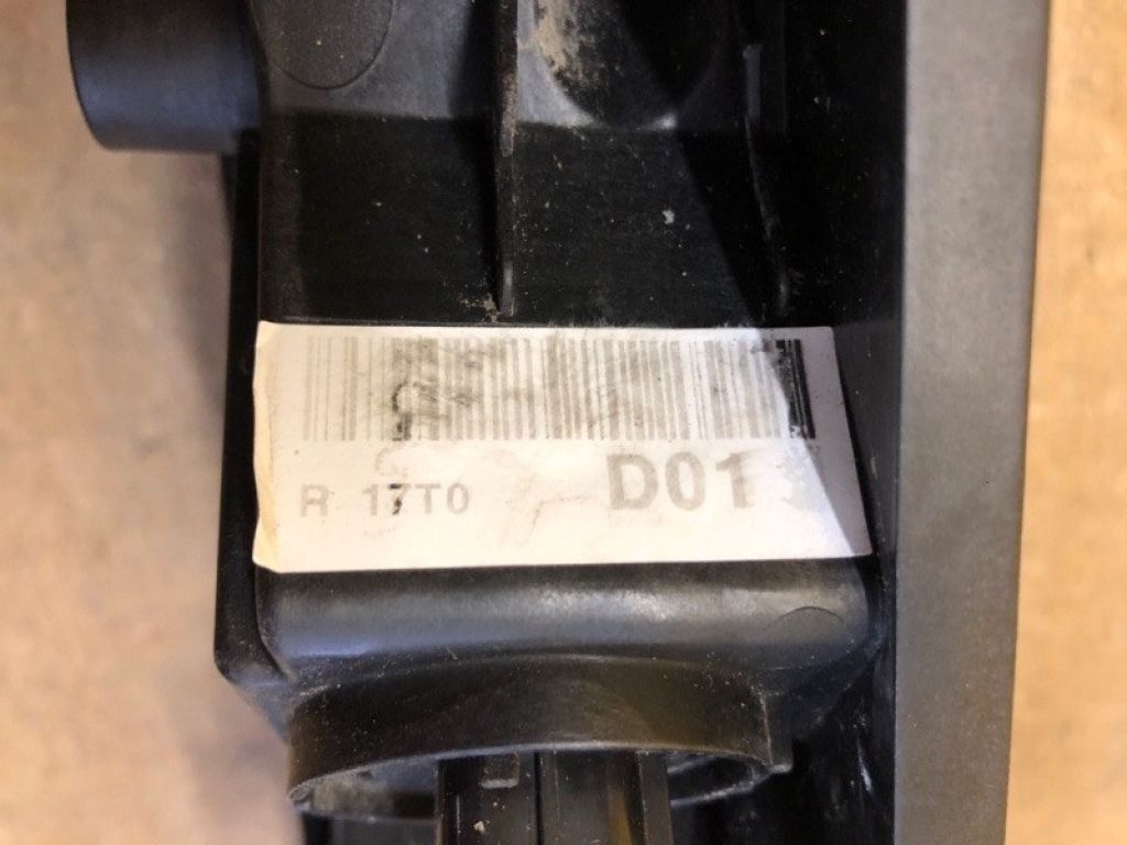 92208-J9000 | Денний ходовий вогонь прав. HYUNDAI KONA OS 17-23 - Фото 9