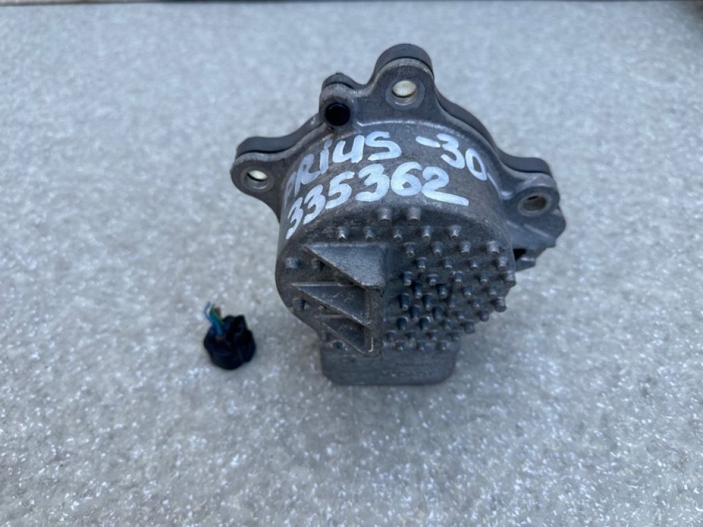 161A0-29015 | Помпа охлаждения электрическая TOYOTA PRIUS - 30 09-17 - Фото 3