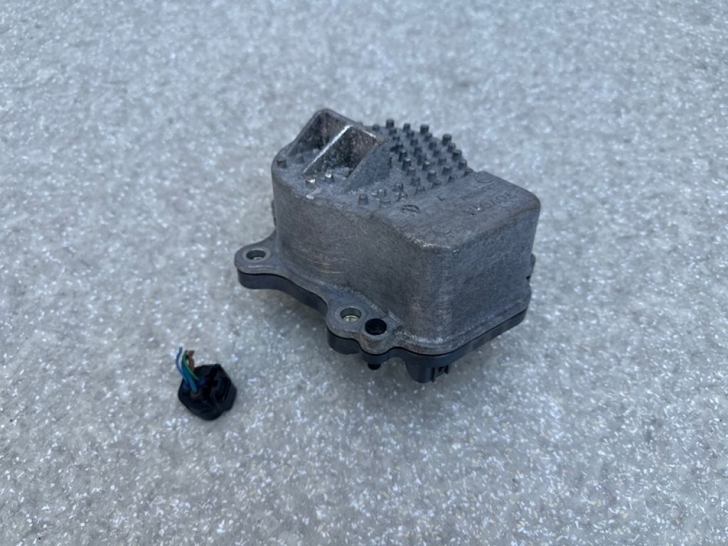 161A0-29015 | Помпа охлаждения электрическая TOYOTA PRIUS - 30 09-17 - Фото 4