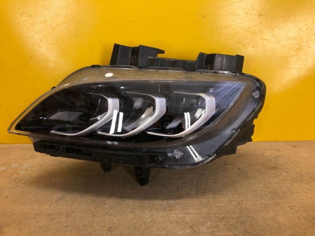 J992163050 | Фара лев. HYUNDAI KONA OS 17-23