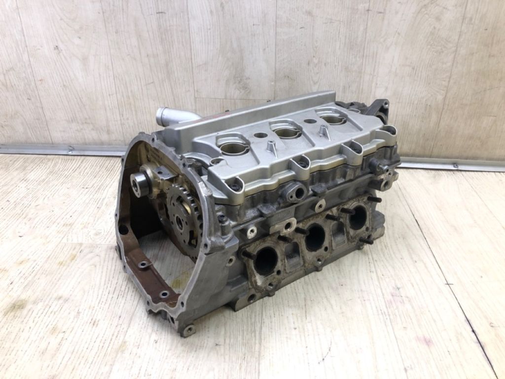95810401510 | Головка блоку циліндрів прав. PORSCHE CAYENNE 10-18