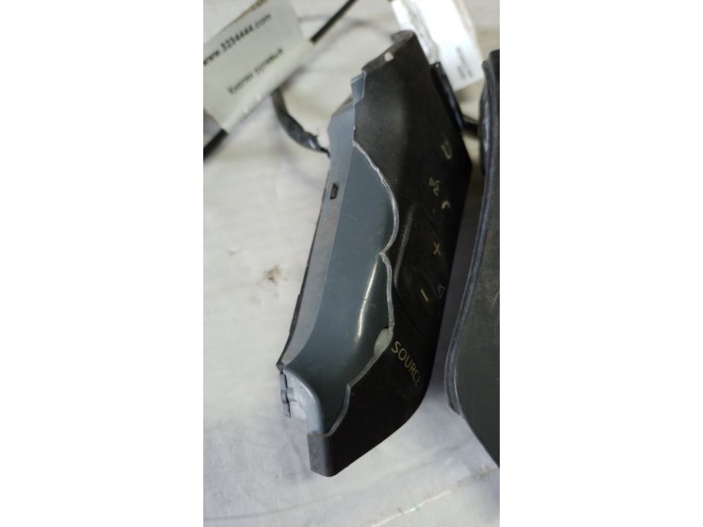 25550-EH101 | Кнопки руля INFINITI M35/M45 04-10 - Фото 4