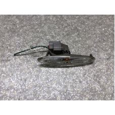 Повторювач повороту у крило TOYOTA CAMRY 40 06-11
