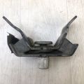1237150150 | Подушка АКПП нижня задн. LEXUS GX470 02-09 - Прев'ю 2