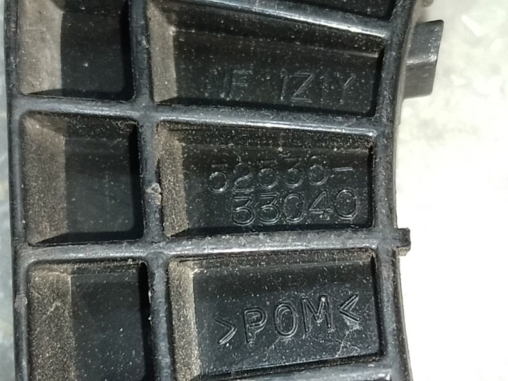 52536-33040 | Кронштейн переднього бампера (на крилі) лів. TOYOTA CAMRY 40 06-11 - Фото 3