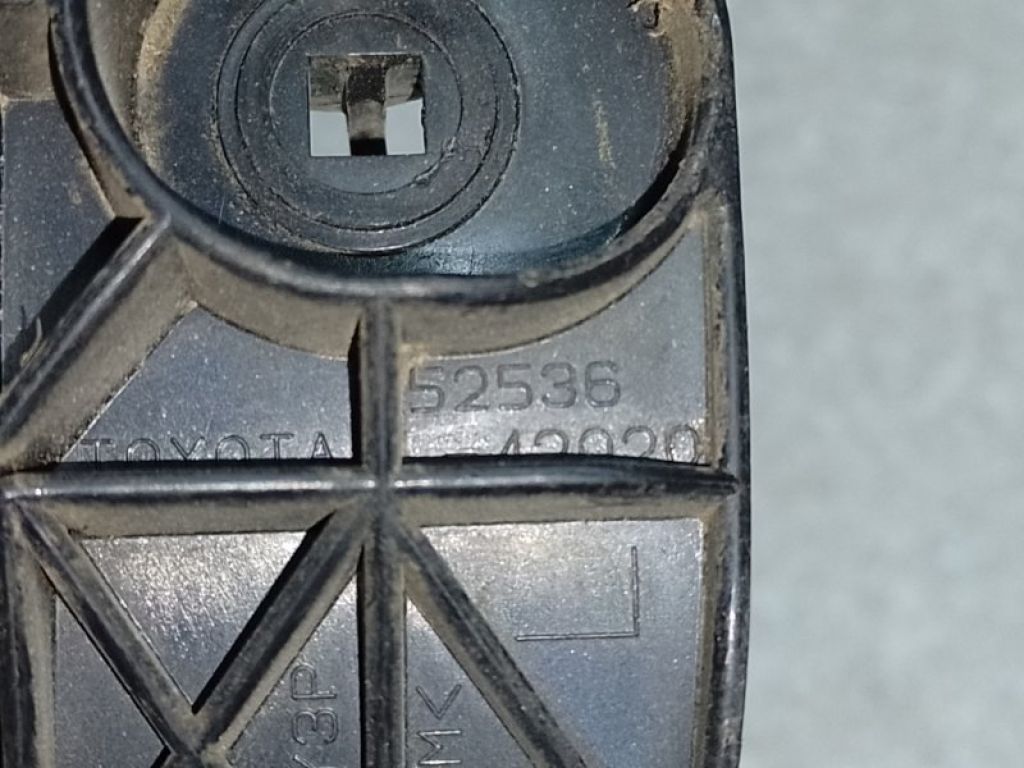 52536-42020 | Кронштейн переднего бампера (на крыле) лев. TOYOTA RAV4 05-12 - Фото 4