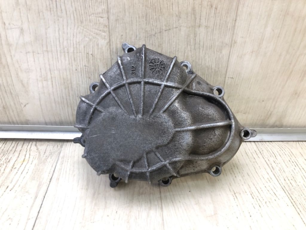 331020D010 | Крышка МКПП задн. TOYOTA AURIS 06-12