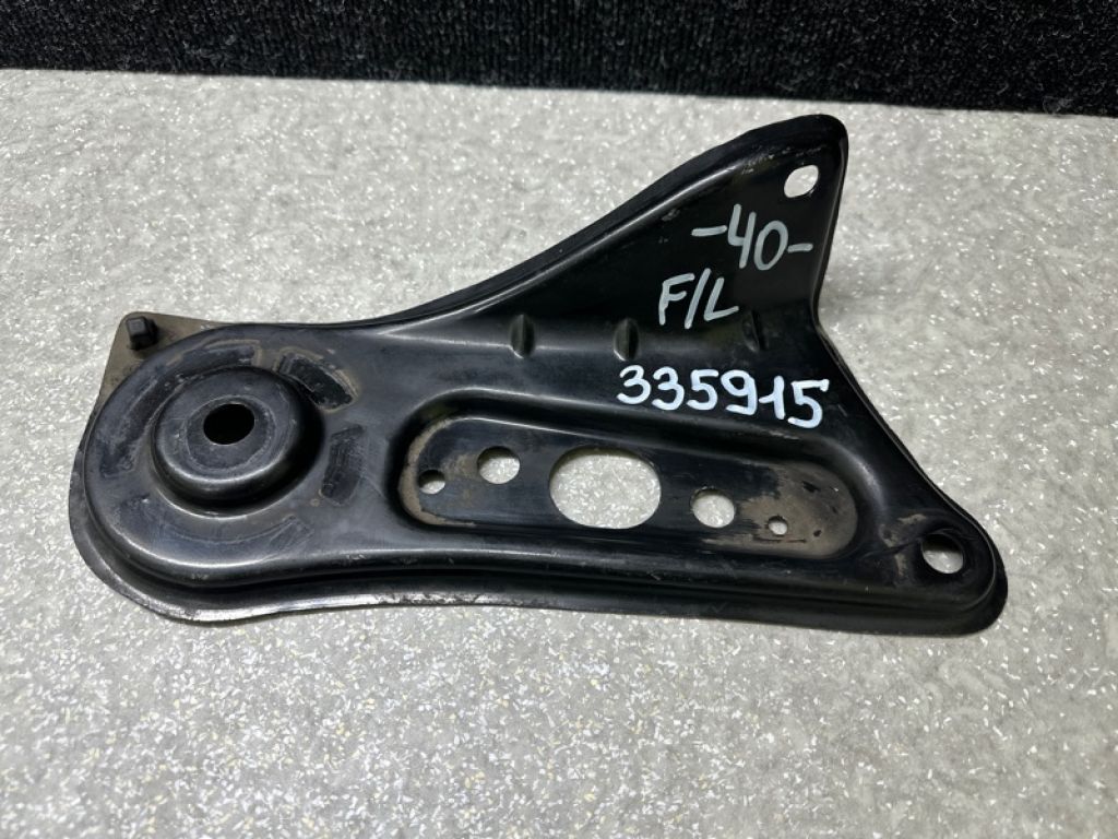 51036-07010 | Крепление балки подвески передн. лев. TOYOTA CAMRY 40 06-11