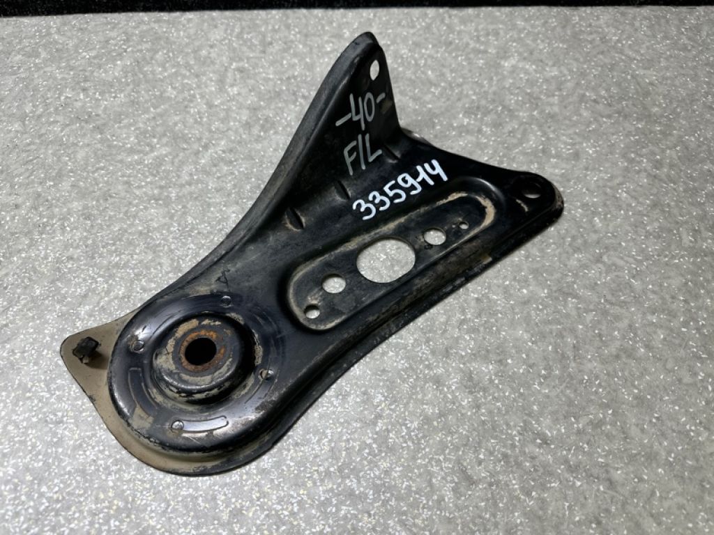 51036-07010 | Крепление балки подвески передн. лев. TOYOTA CAMRY 40 06-11 - Фото 3