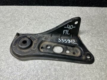 Крепление балки подвески передн. лев. TOYOTA CAMRY 40 06-11