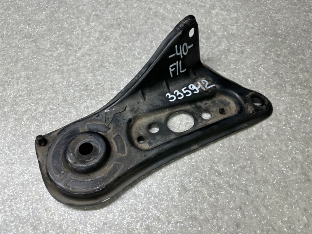 51036-07010 | Кріплення балки підвіски передн. лів. TOYOTA CAMRY 40 06-11 - Фото 3