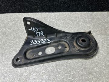 Крепление балки подвески передн. прав. TOYOTA CAMRY 40 06-11