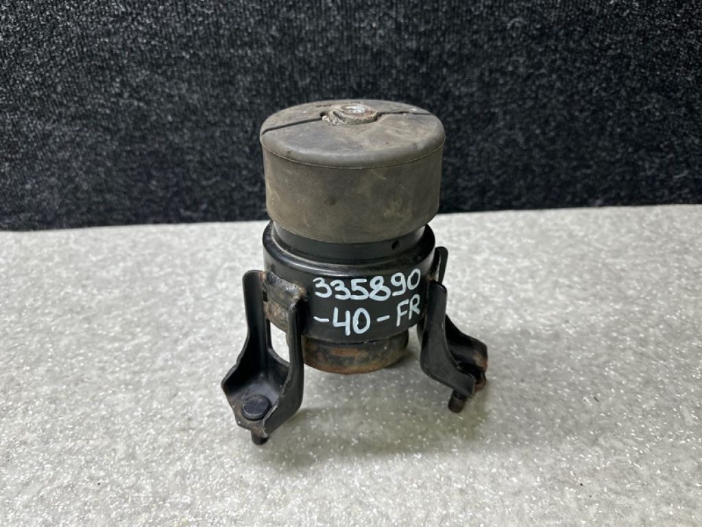 12361-0H100 | Подушка двигателя передн. TOYOTA CAMRY 40 06-11