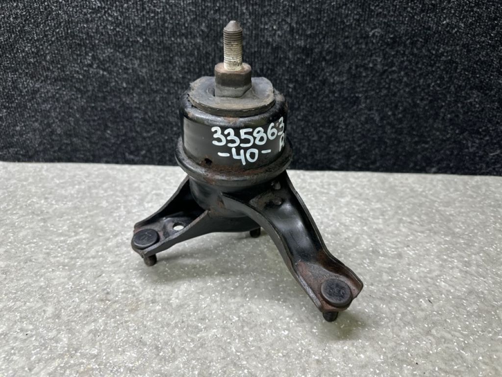 12362-0H030 | Подушка двигуна прав. TOYOTA CAMRY 40 06-11