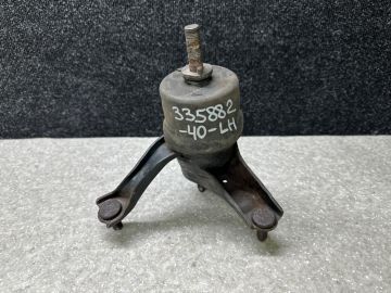 Подушка двигуна лів. TOYOTA CAMRY 40 06-11