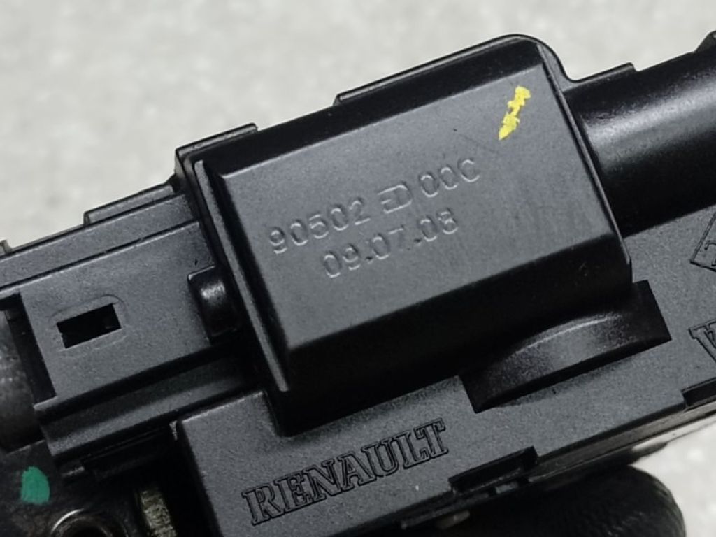 90502-ED00C | Замок кришки багажника NISSAN TIIDA/VERSA C11 04-11 - Фото 4