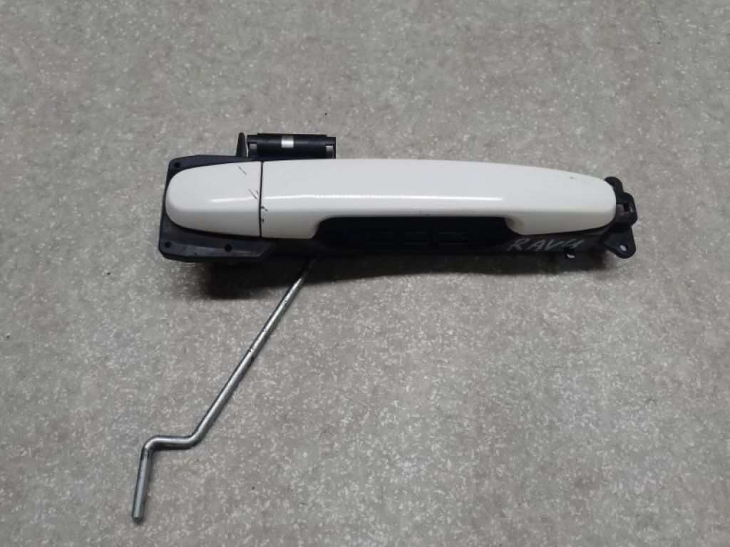 69211-12220-A0 | Ручка відкривання багажника TOYOTA RAV4 05-12
