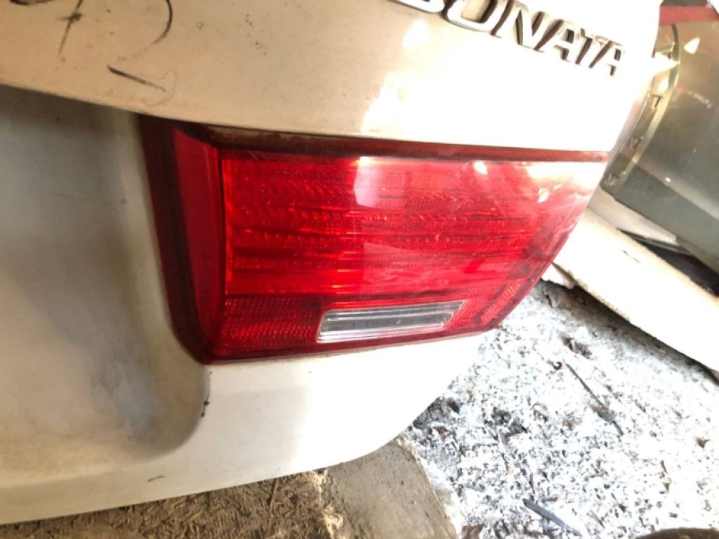 92404-0A500 | Фонарь внутренний задн. прав. HYUNDAI SONATA NF 04-10