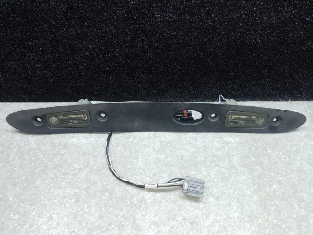 68248852AA | Панель подсветки номера CHRYSLER 200 14-16