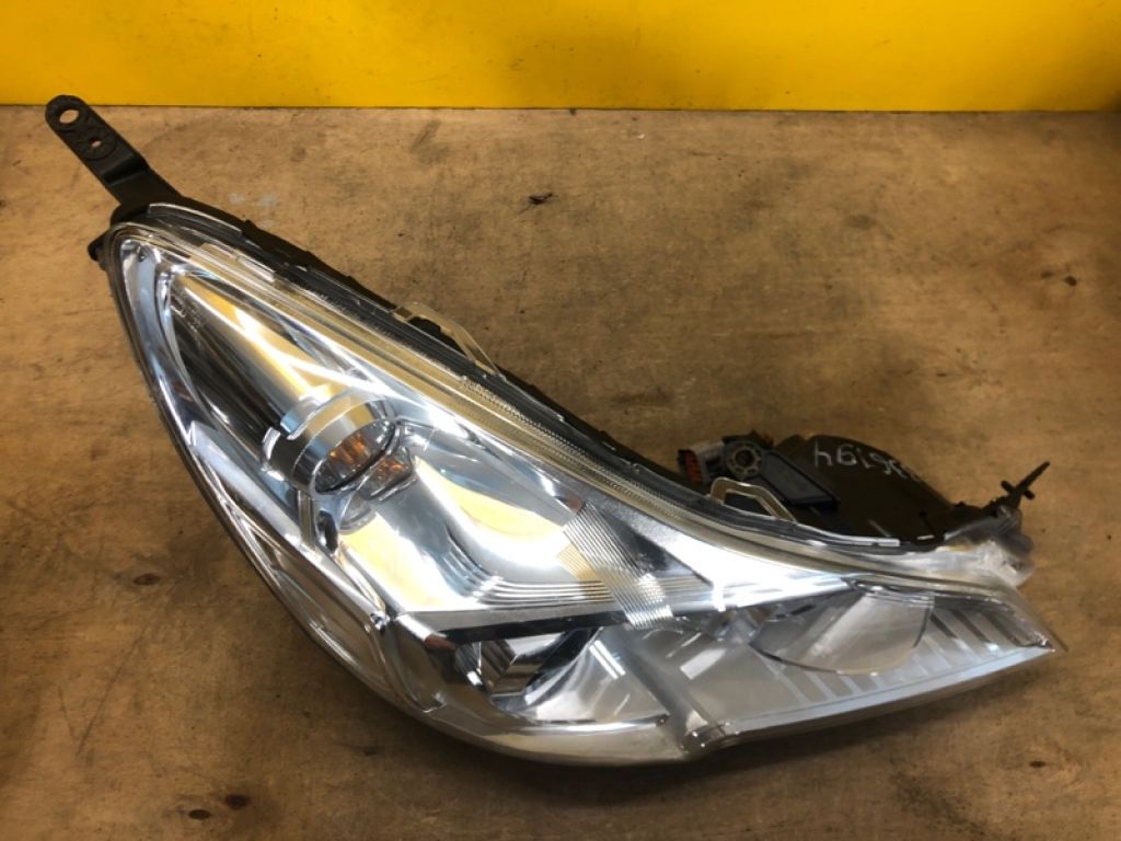 84001AJ300 | Фара прав. SUBARU OUTBACK 09-14 BR - Фото 4