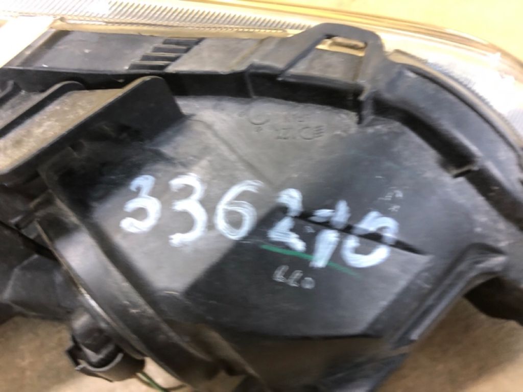 84001AJ111 | Фара лів. SUBARU OUTBACK 09-14 BR - Фото 2