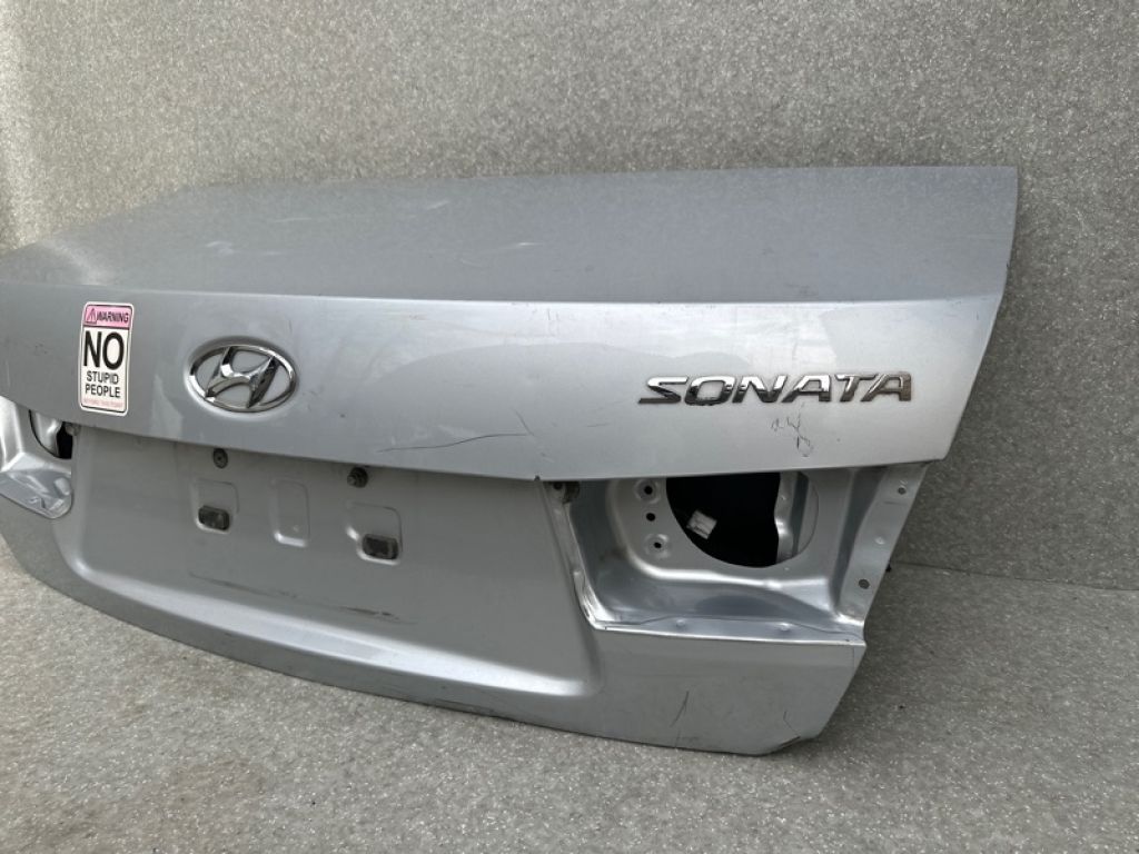 69200-0A000 | Кришка багажника HYUNDAI SONATA NF 04-10 - Фото 4