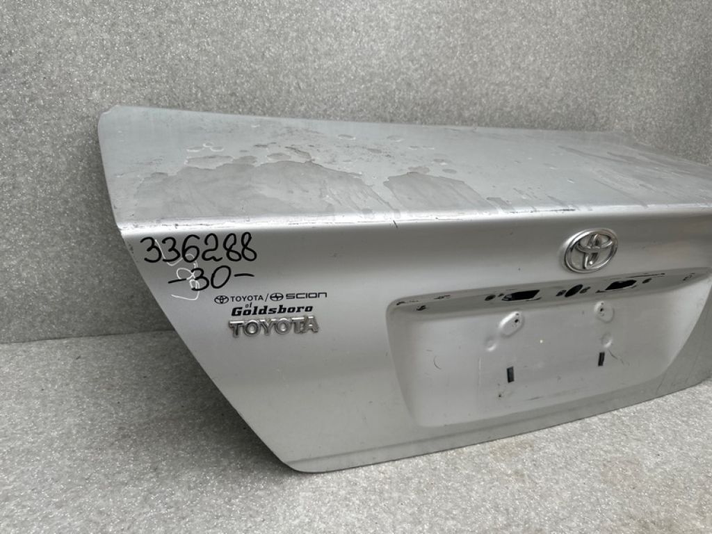 64401-AA060 | Кришка багажника TOYOTA CAMRY 30 02-06 - Фото 3