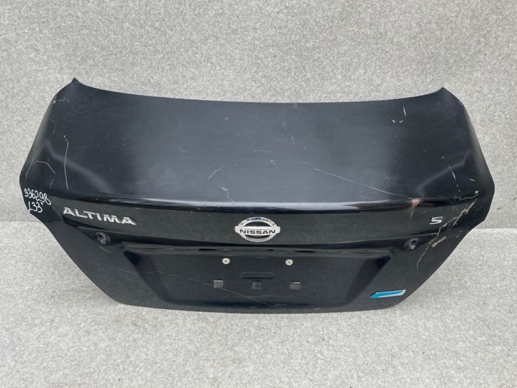 84300-3TA5B | Кришка багажника NISSAN ALTIMA L33 12-18 - Фото 2
