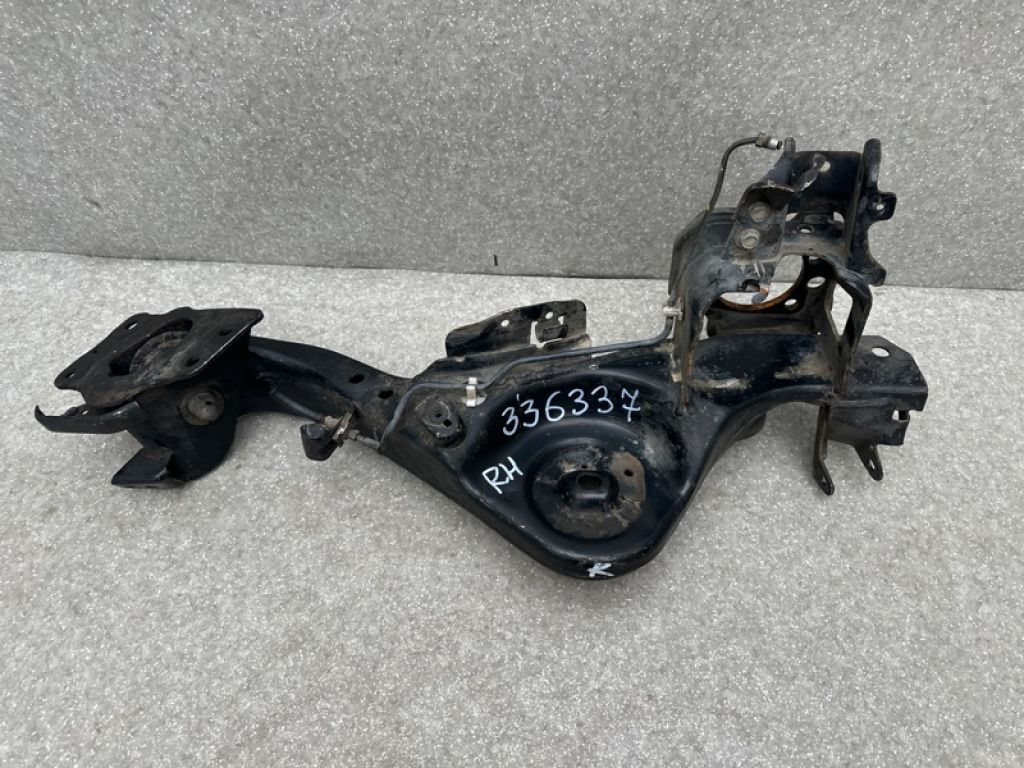 55501-4BA0A | Важіль задньої підвіски поздовжній прав. NISSAN X-TRAIL/ROGUE T32 13-20 - Фото 2