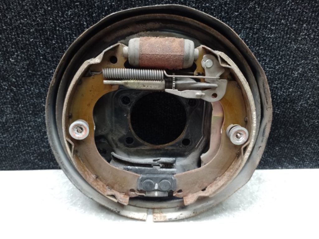 44010-EE30A | Тормозной механизм задн. лев. NISSAN TIIDA/VERSA C11 04-11