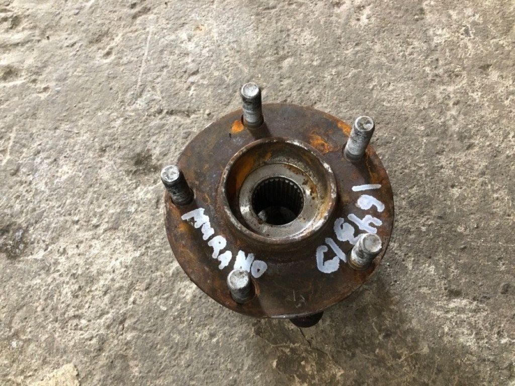 40202-CA010 | Ступица передн. прав. NISSAN MURANO Z50 02-07