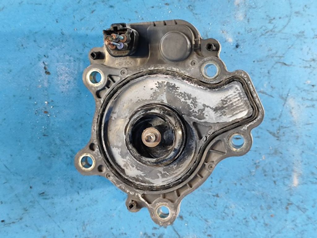 161A0-29015 | Помпа охолодження електрична TOYOTA PRIUS - 30 09-17 - Фото 2